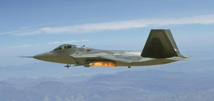 平时收集的飞机资料图 2 (F16 F22 F35)