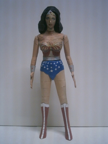 美國女英雄紙模型