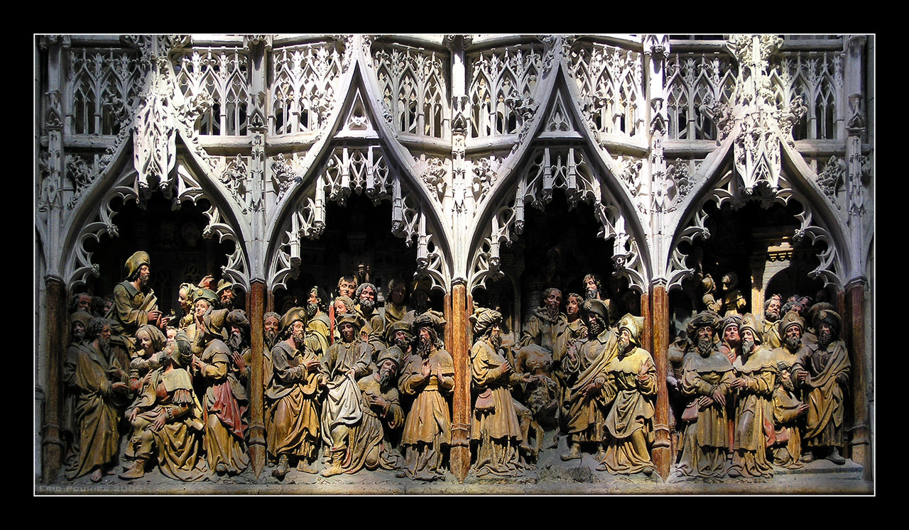 Gothic_sculpture_15_century.jpg