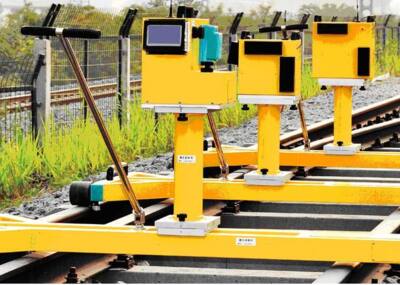 钢轨道岔,转辙机,信号机