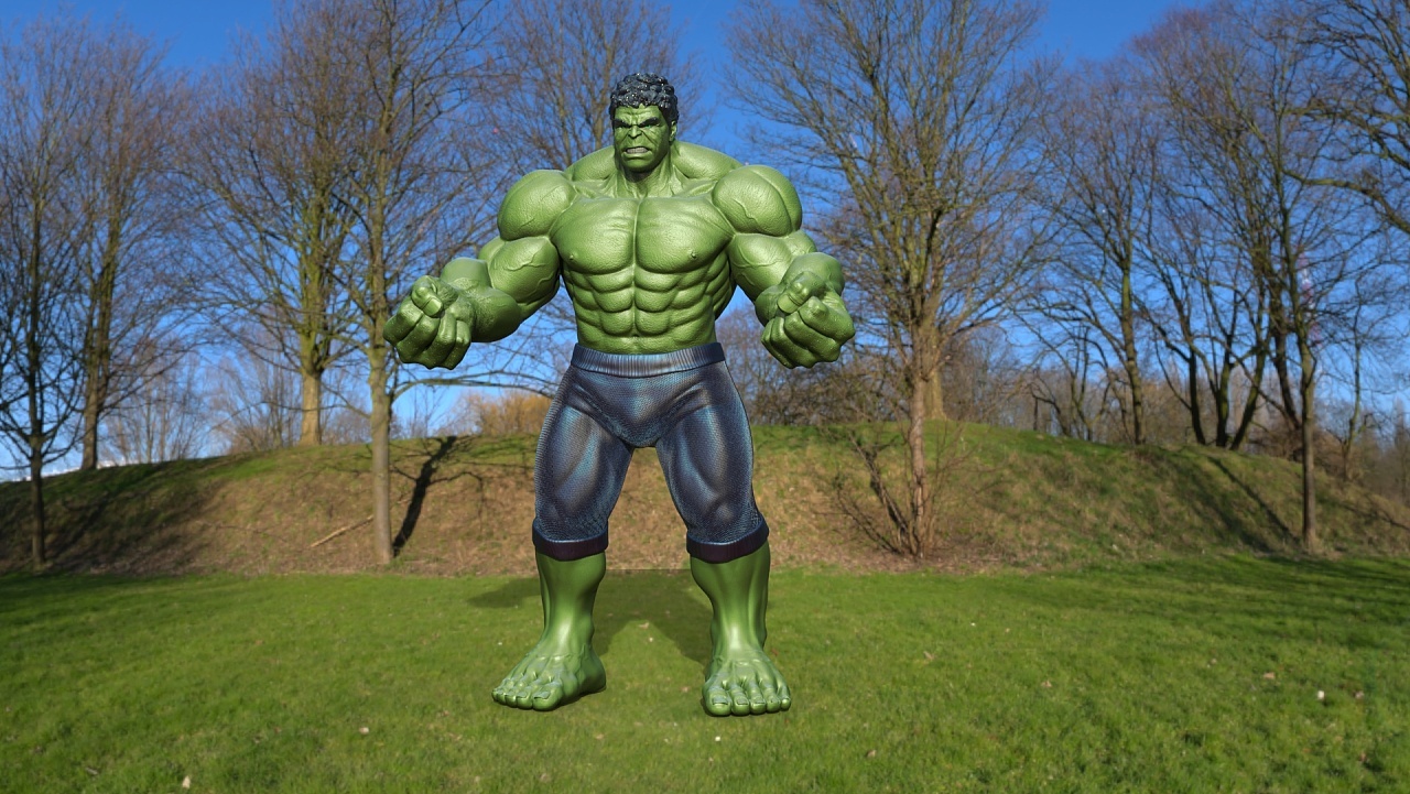 绿巨人无敌浩克雕像