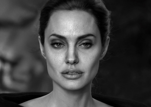 Angelina Jolie肖像