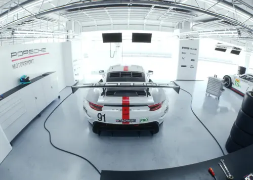 保时捷 #91 RSR RACING Pit房场景